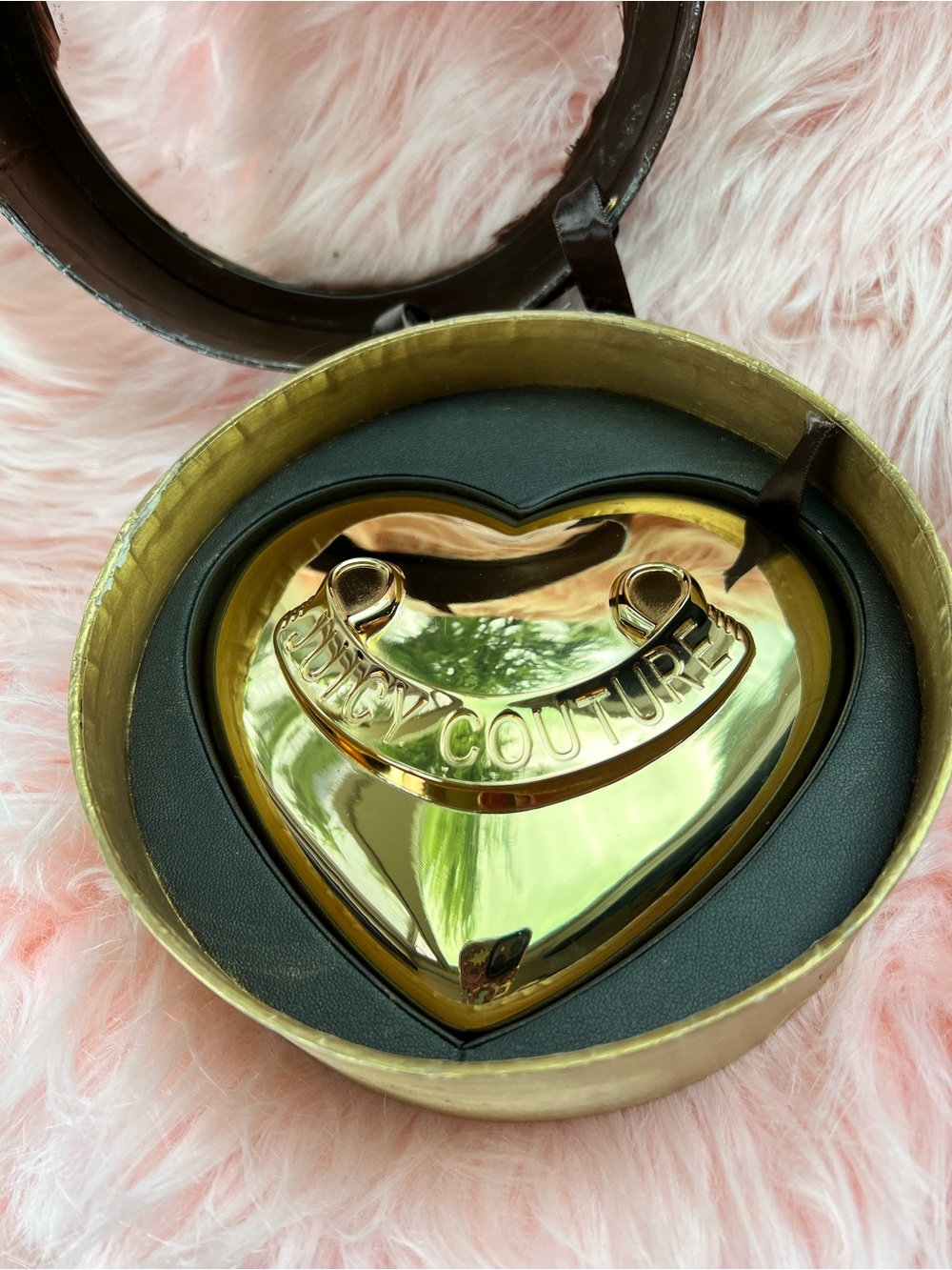 Juicy Couture Paperweight - Picture 3 of 12